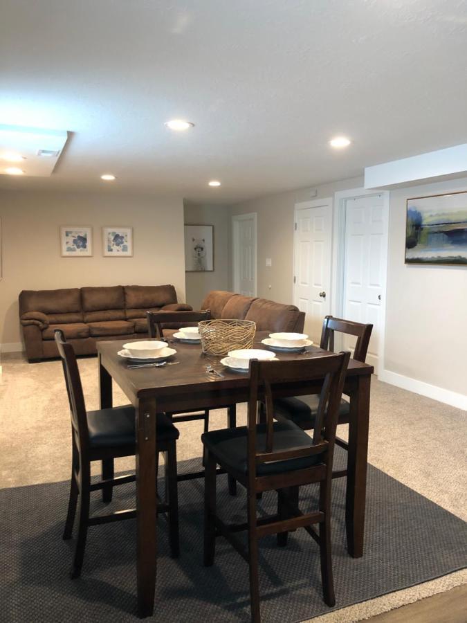 Cozy Getaway Near Slc Airport & Downtown - 1St Floor Apartment Солт-Лейк-Сити Экстерьер фото